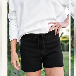 Frank & Eileen, pearl sweat shorts, size medium